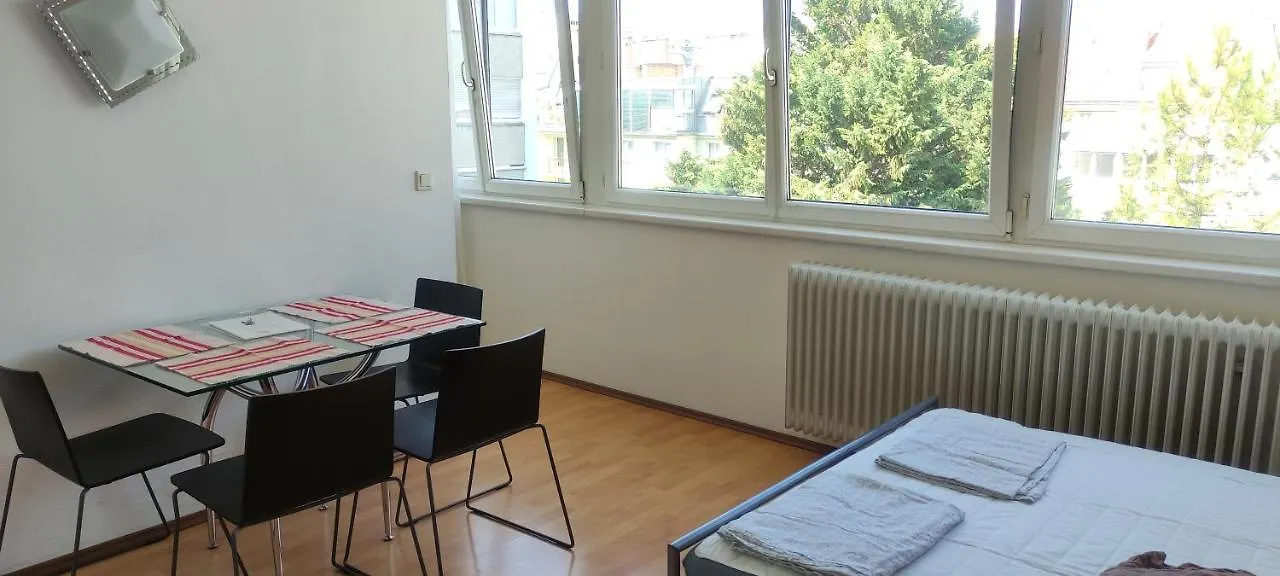 Affordable Studio Near City Center Vienna 0*,  Austria