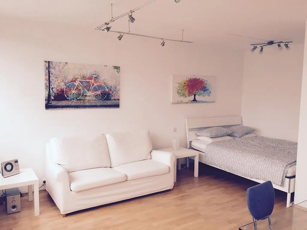 Apartment Affordable Studio Near City Center Vienna Austria