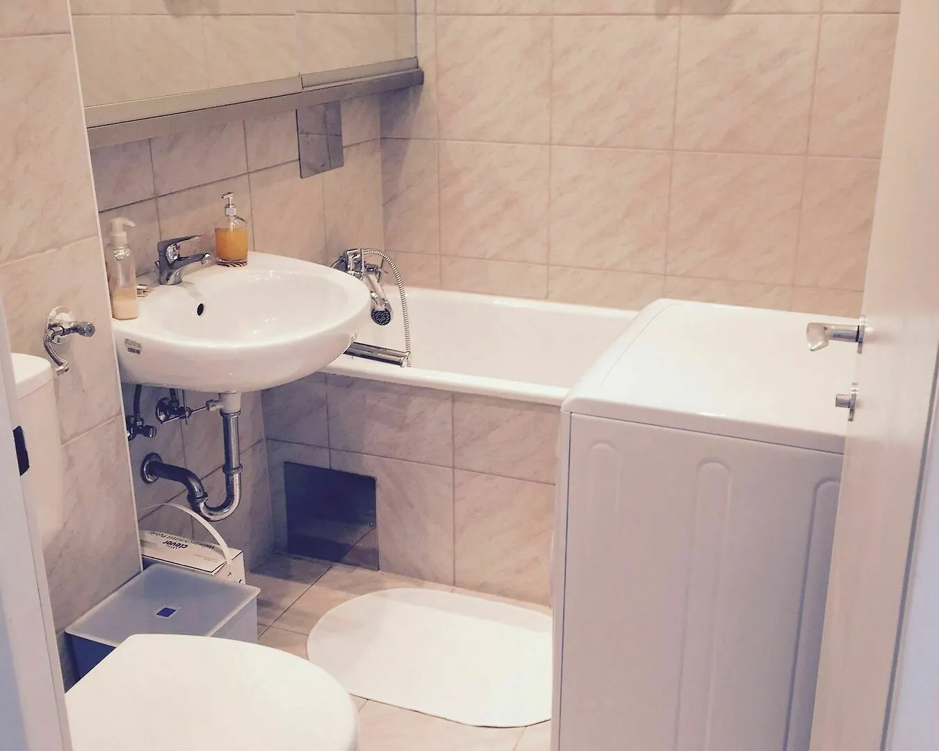 Affordable Studio Near City Center Vienna 0*,  Austria